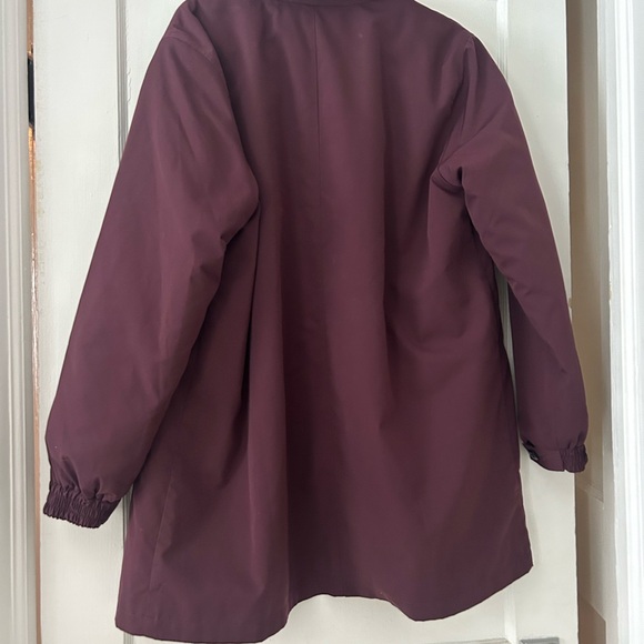 Women's Burgundy l.l. Bean Jacket - Picture 2 of 6